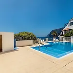Amaya Tenerife Acantilado de los Gigantes